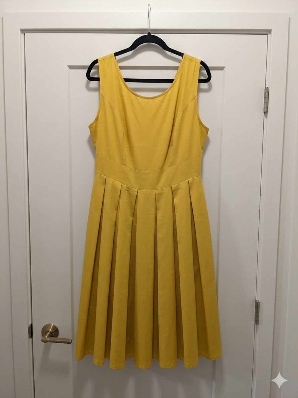 🆕 Miss Lulo Classic Sunny Yellow Pleated Midi Dress. 1X. NWOT!🔥
